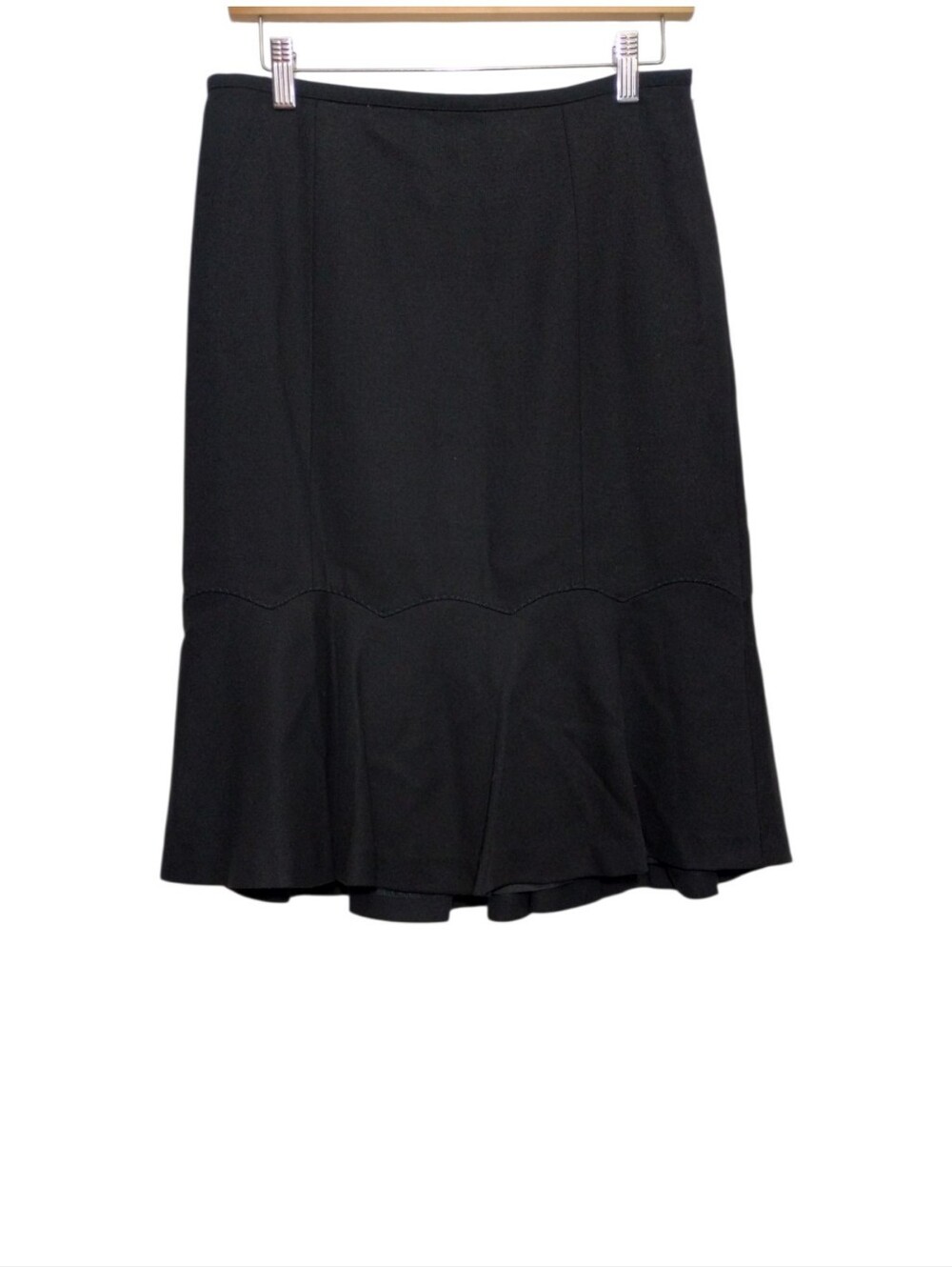 LOFT Black Flounce Skirt 100% Wool Women's 4 Classic Office Career Minimalist